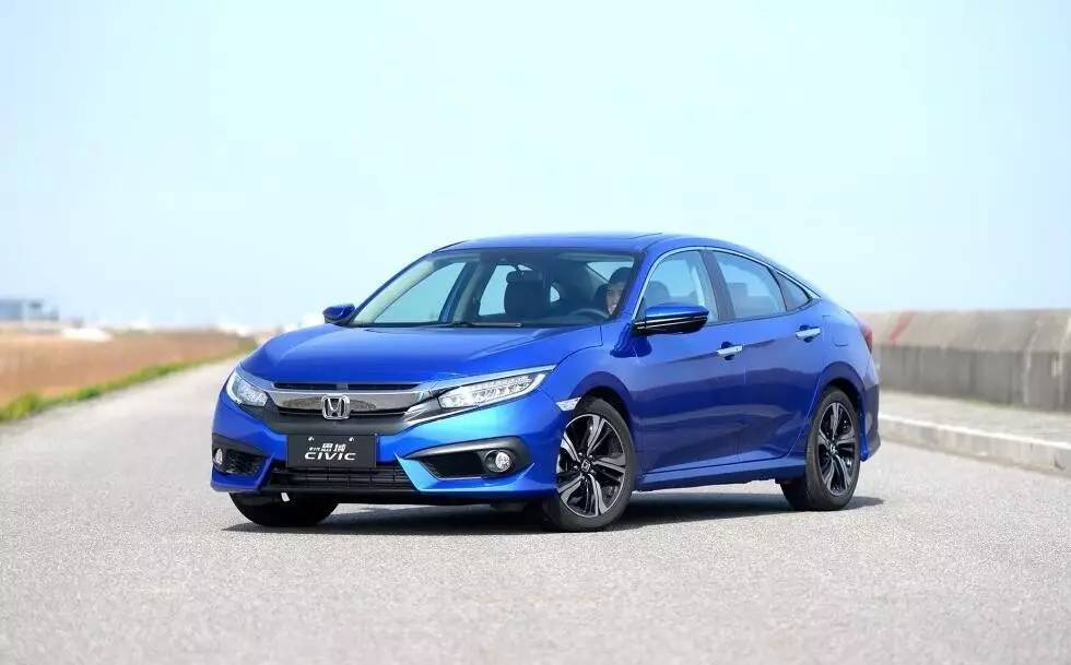 汉兰达7月政策,17款3.5的汉兰达加价提车