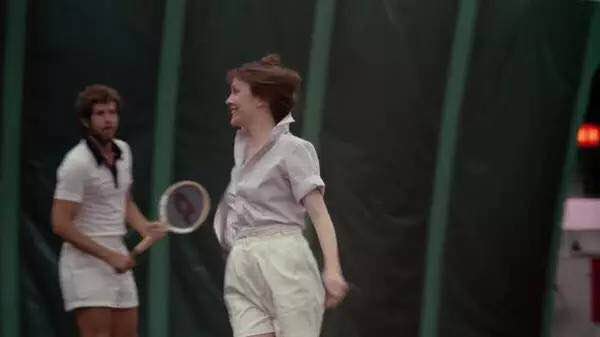 爱从来不是缘分，爱是英勇者的奖励丨这辈子最该看的一部爱情片《安妮·霍尔》