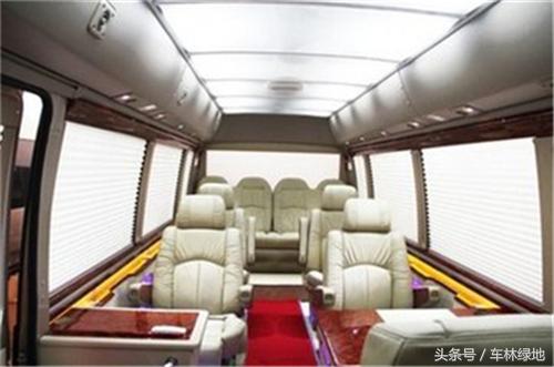 丰田中巴车柯斯达测评,改装斯柯达商务车