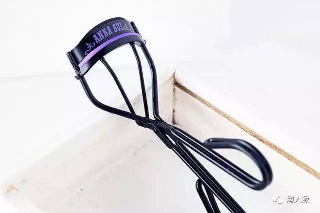 美妆睫毛夹推荐哪款好用又实惠,美妆工具好物推荐卷发