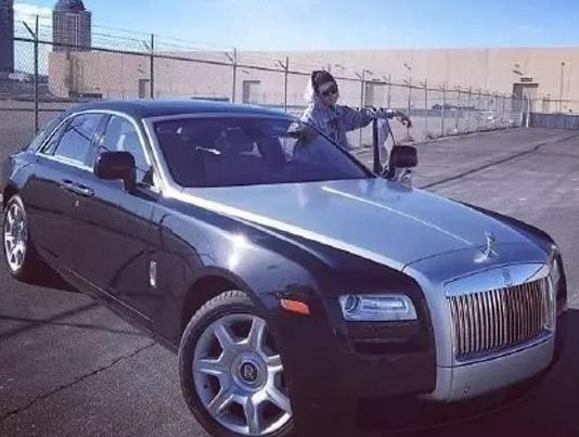 鹿晗吴亦凡这些小鲜肉都开什么豪车？陈伟霆的奥迪R8竟最低调
