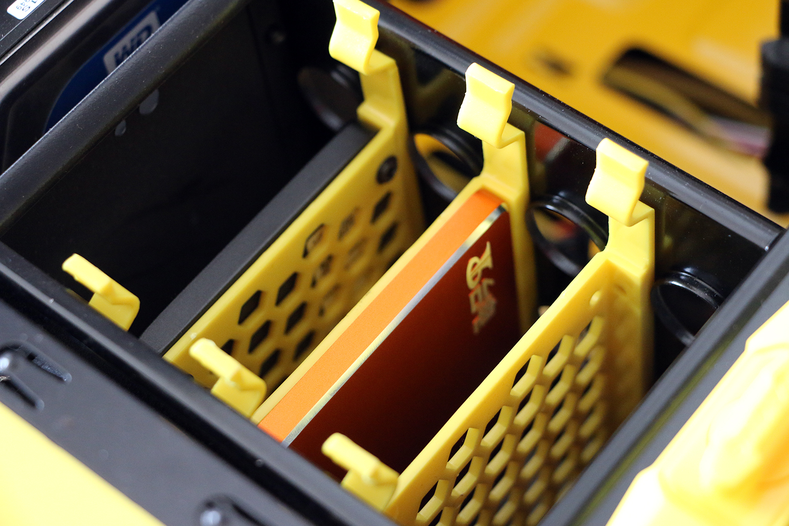 台电激光固态硬盘价格多少,台电teclast512gbssd固态硬盘测评