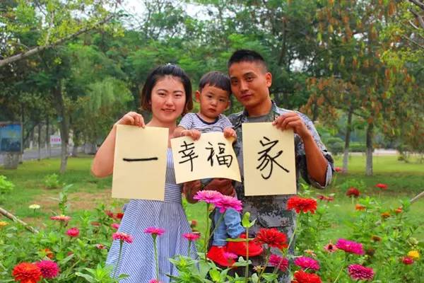 军旅歌曲老爸,军旅老爸歌曲