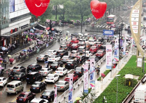 义乌之心最火的视频,义乌之心实时火爆现场