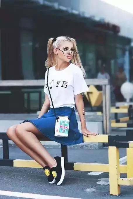 扮嫩穿搭,扮嫩穿搭中年女