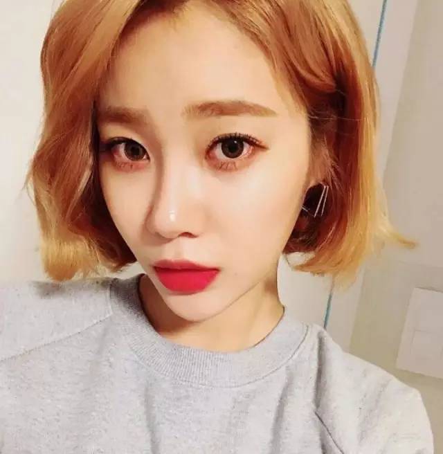 12-15岁男生合适的发型短发,今年最流行的短发是哪一款最好看