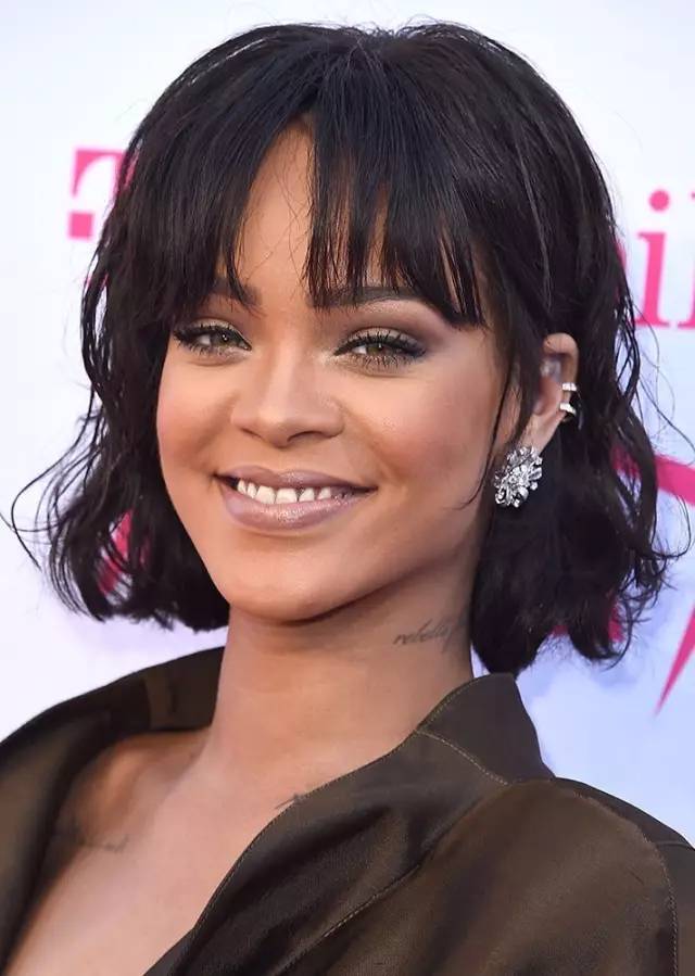 12-15岁男生合适的发型短发,今年最流行的短发是哪一款最好看