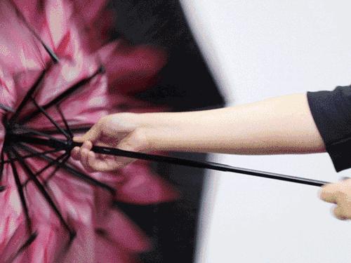 夏天必备神器防晒伞还怕被晒黑,夏天遮阳伞能防晒吗