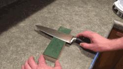 一个网友展示他的磨刀技巧...这一个个切的简直了...