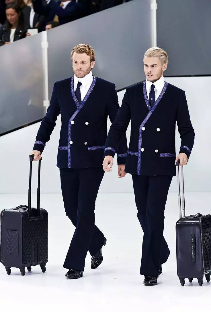 男人背后的男人，那些被大牌们捧红的「好肉」