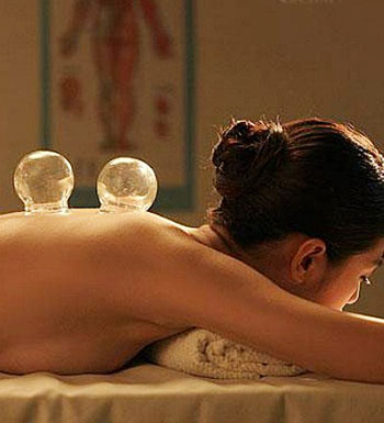 腹部拔罐能治疗拉肚子吗,腹泻拔罐穴位