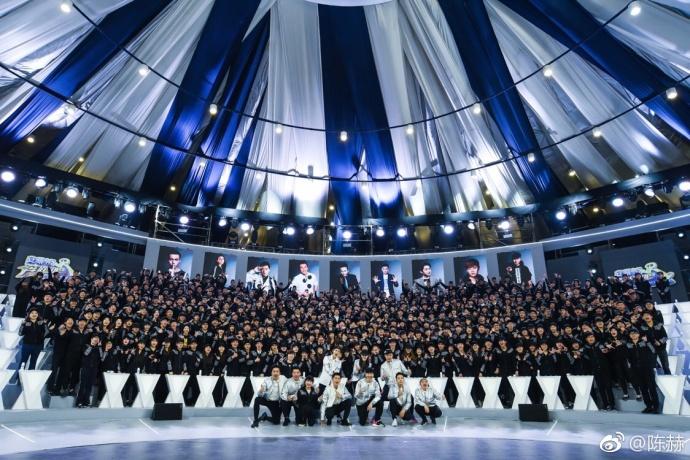 奔跑吧第一季李沁林志玲,奔跑吧林志玲李沁唐艺昕完全视频