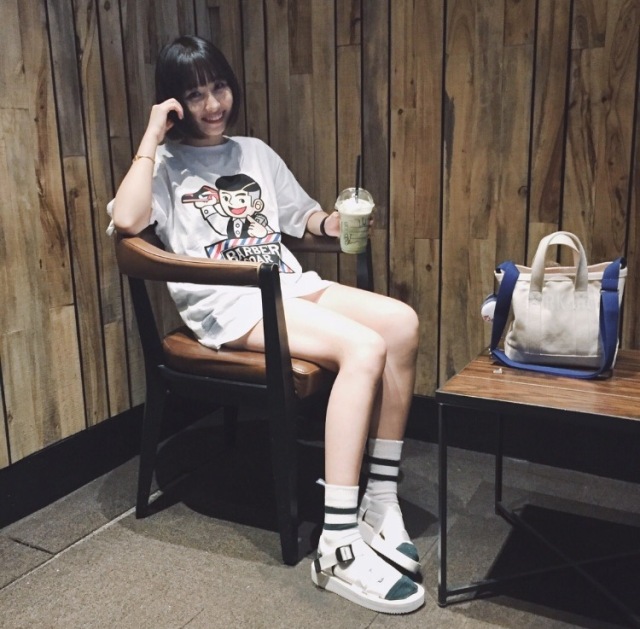 作为一个有品位的女人,品质生活从一双拖鞋也能够开始