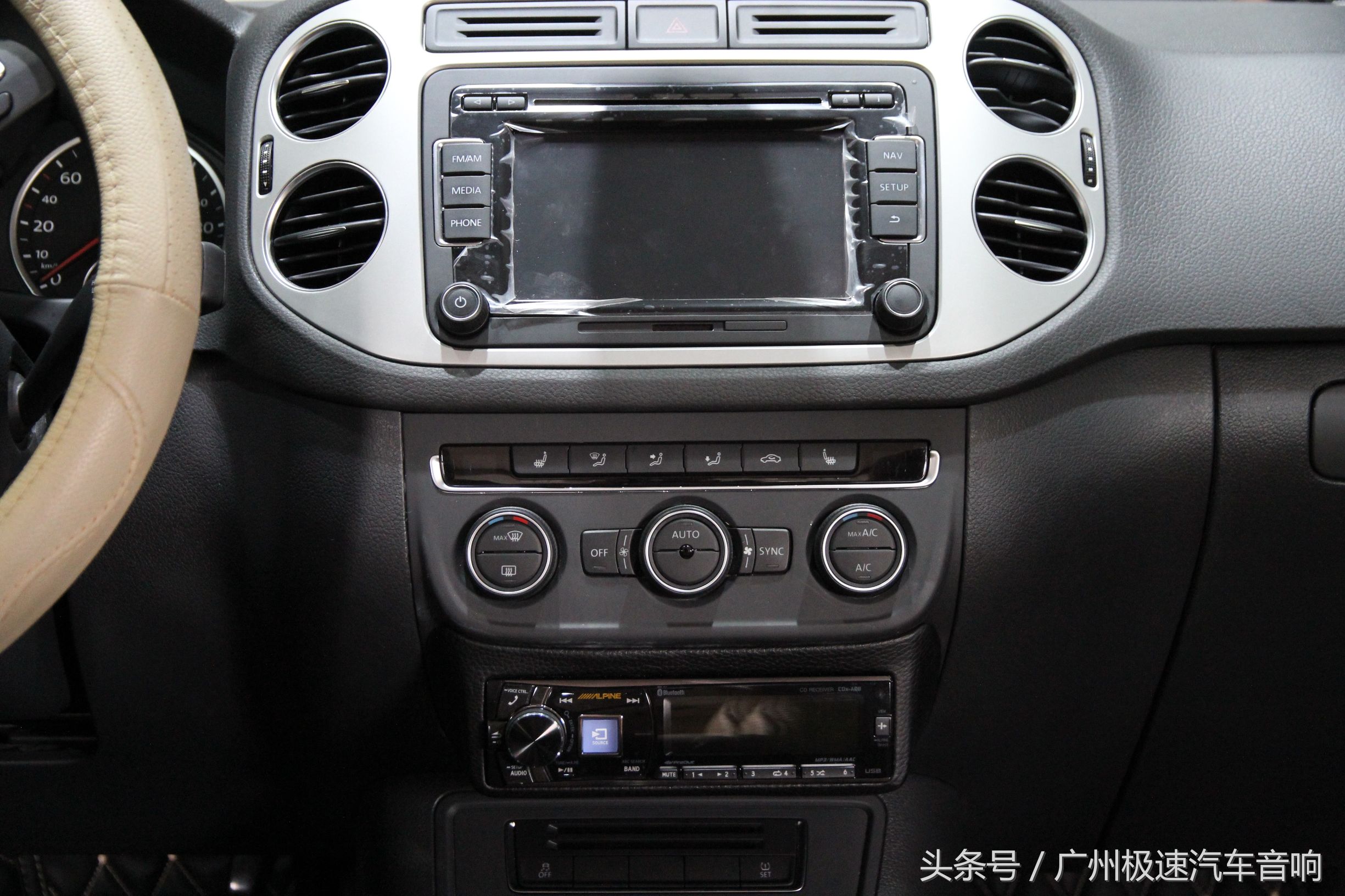 大众途观改音响,老途观更换2万元的音响