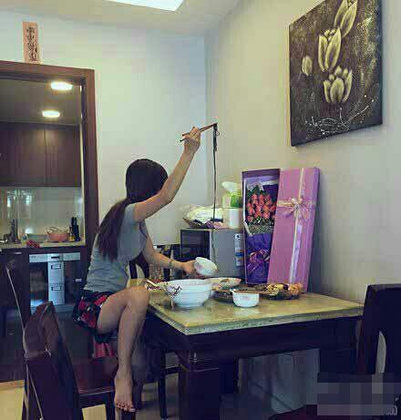 虽然她不是一个好新娘，但绝对是一个好队友！