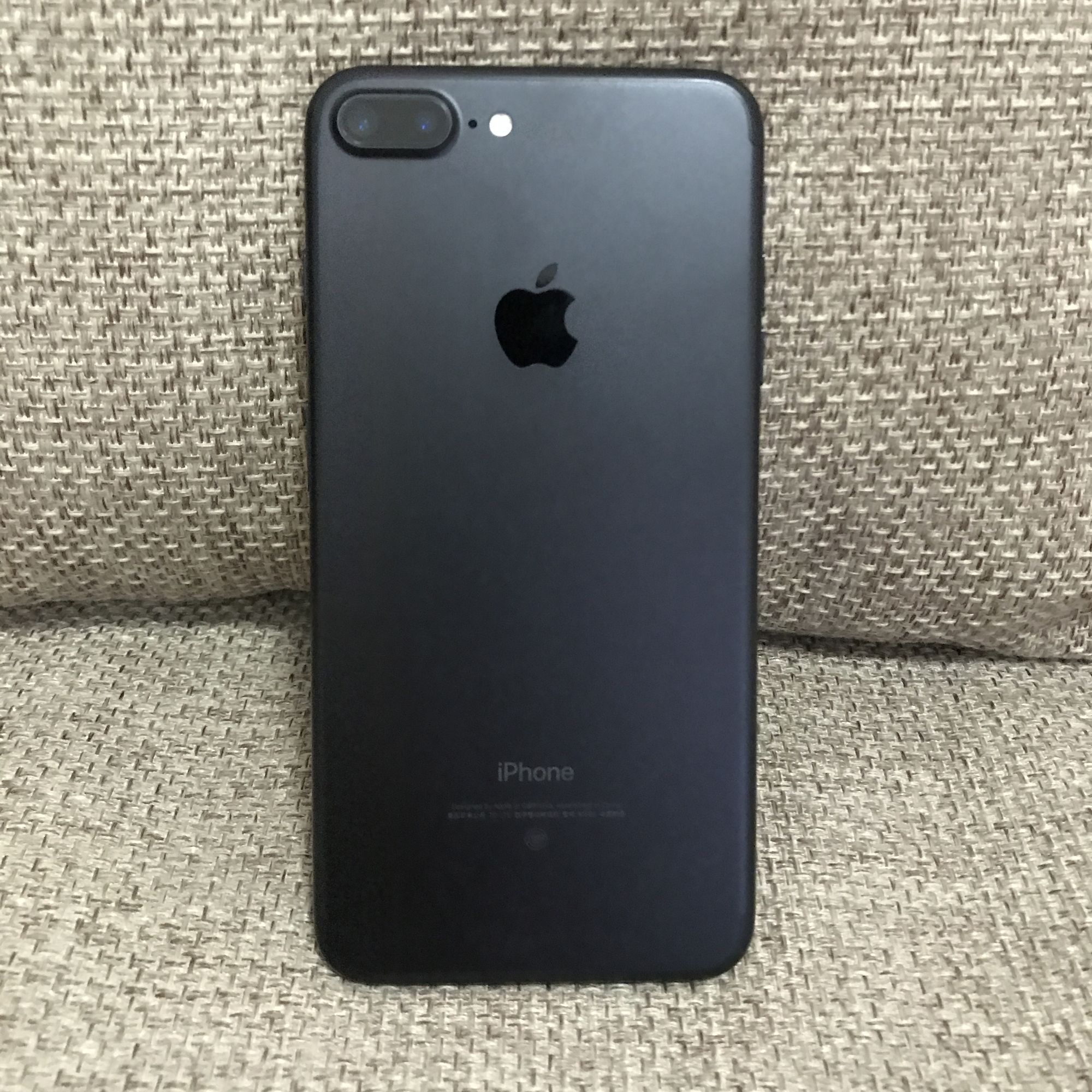 苹果7p磨砂黑拆机,苹果7plus磨砂黑拆机