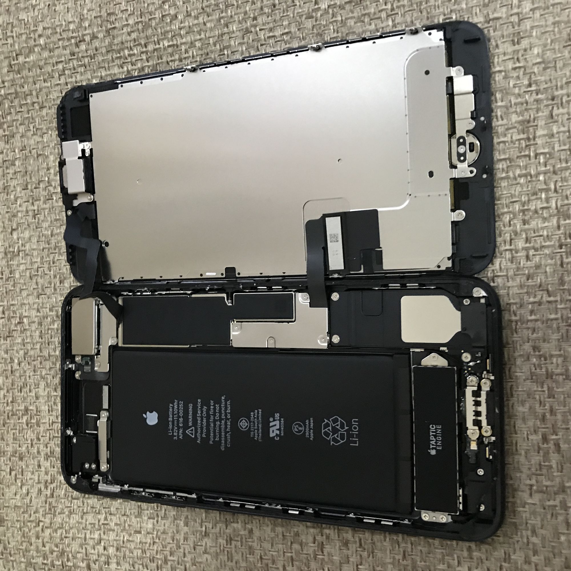 苹果7p磨砂黑拆机,苹果7plus磨砂黑拆机