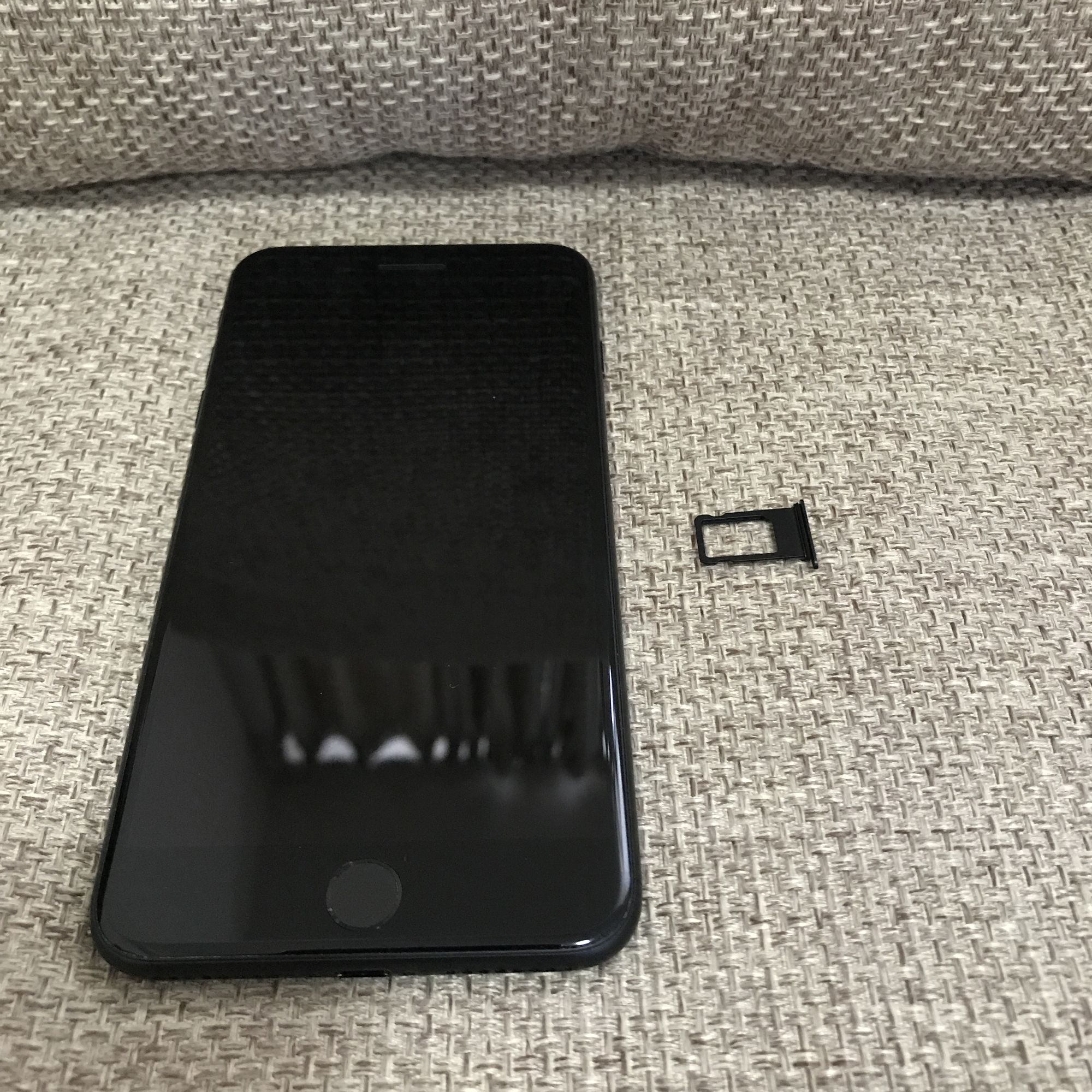 苹果7p磨砂黑拆机,苹果7plus磨砂黑拆机