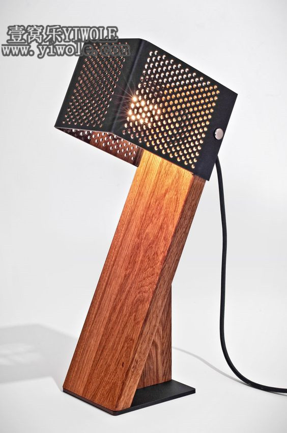 如何选择一款合适的台灯,如何选一个用得久一点的台灯