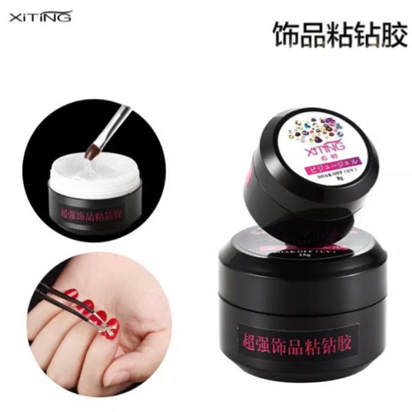 她们长这么好看，还不忘这点小心机