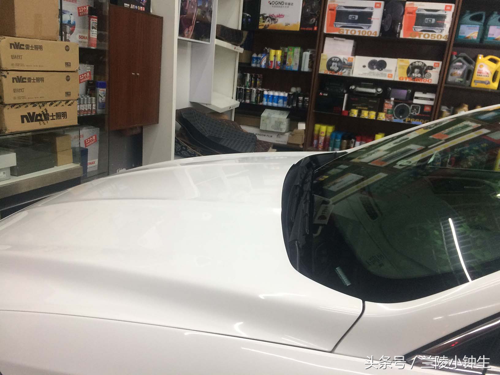 索纳克斯镀晶深圳,保时捷索纳克斯纳米镀晶漆面处理