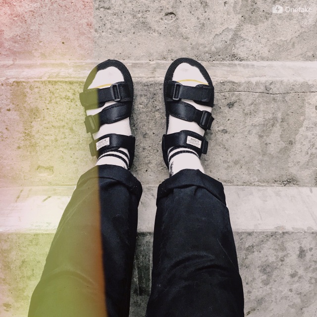 作为一个有品位的女人,品质生活从一双拖鞋也能够开始