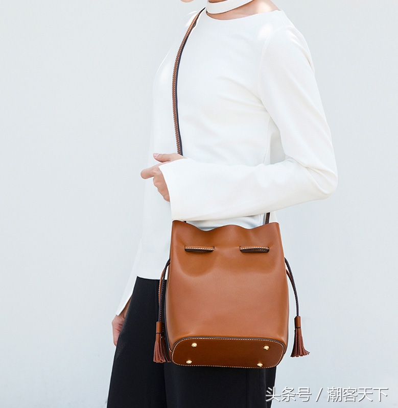 水桶包小众高级感,韩版水桶包小众高级感