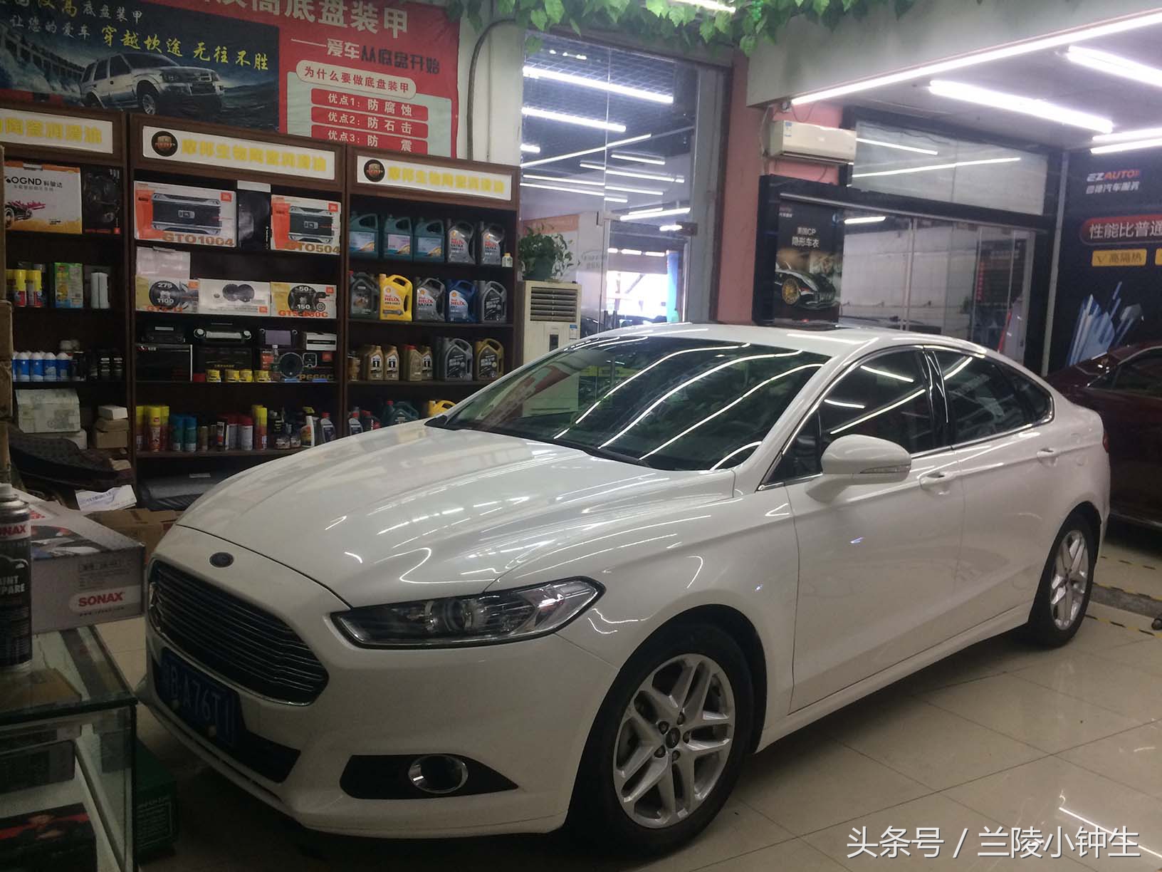 索纳克斯镀晶深圳,保时捷索纳克斯纳米镀晶漆面处理