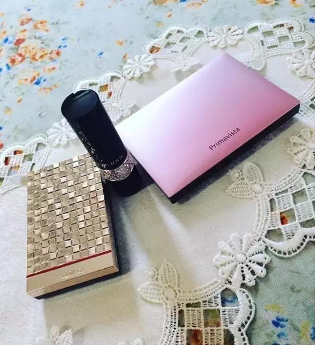 乔妹用的什么粉底液,乔妹粉底