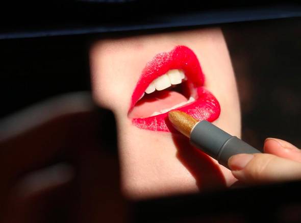 评测｜这些活跃在时博界的口红，的确能够让我秒变小妖精！