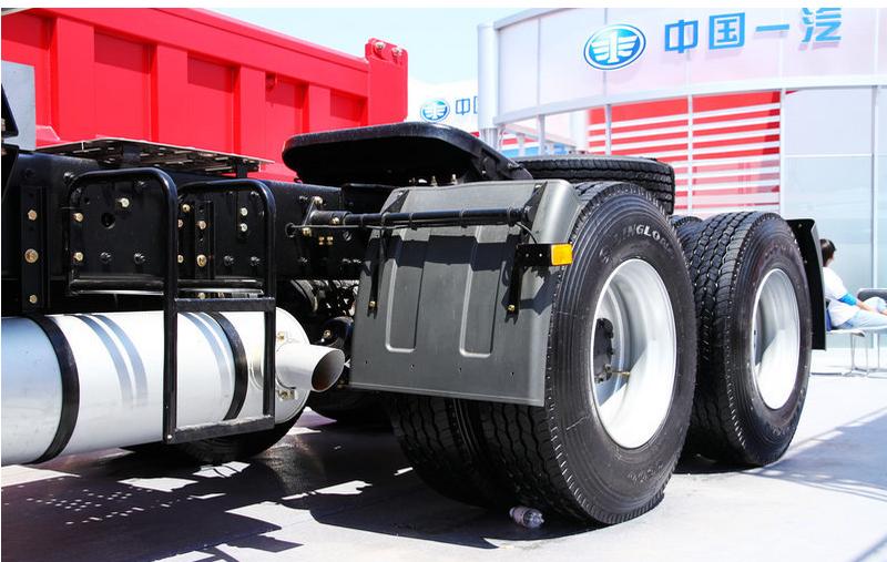 解放天v燃气牵引车最新款,解放天v牵引车天然气