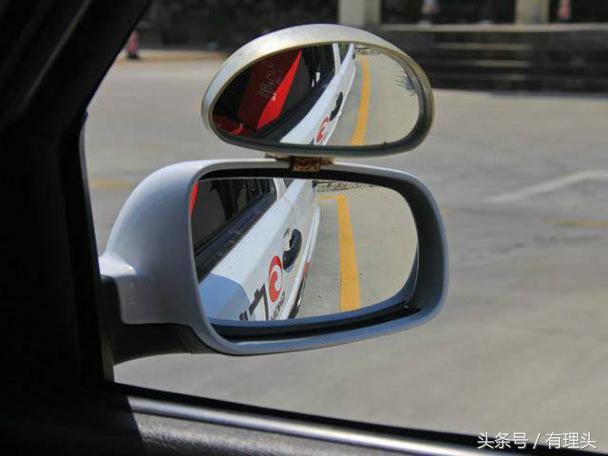 科二倒车入库正确看点慢教程口诀,科二倒车入库领线1.2-1.5米