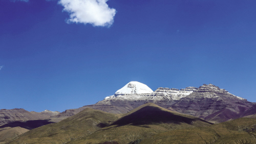 嘉兴一对情侣辞职环中国“摩旅”，女孩说，“摩旅”很多时候是一种信仰，或是肉体的苦修