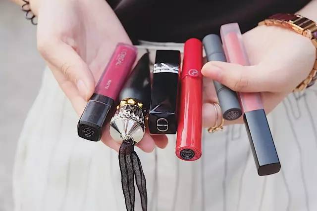 评测｜这些活跃在时博界的口红，的确能够让我秒变小妖精！