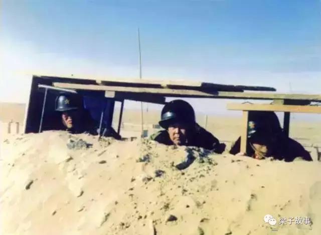 中国男儿只手撑天空翻译,中国男儿只手撑天空