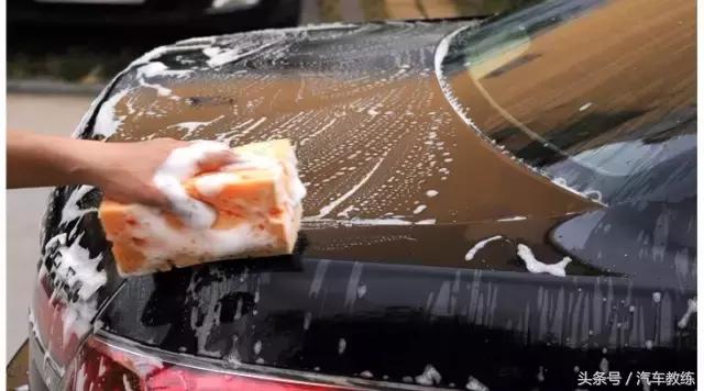 新车贴膜没贴膜看出来了吗,新车贴膜怎么没有效果