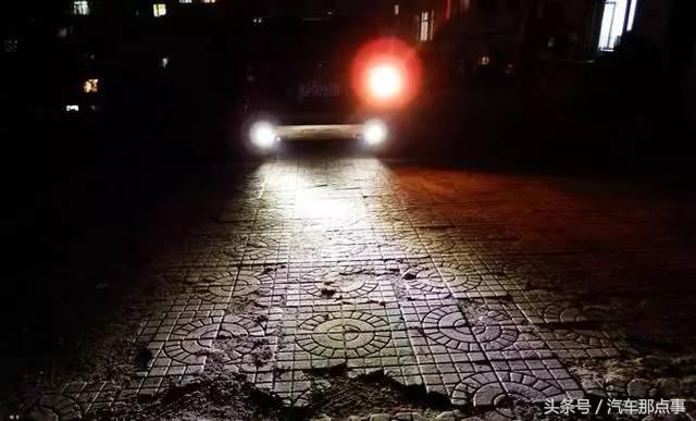 光线昏暗倒车把脑袋给夹了？5招教你克服“夜盲症”！