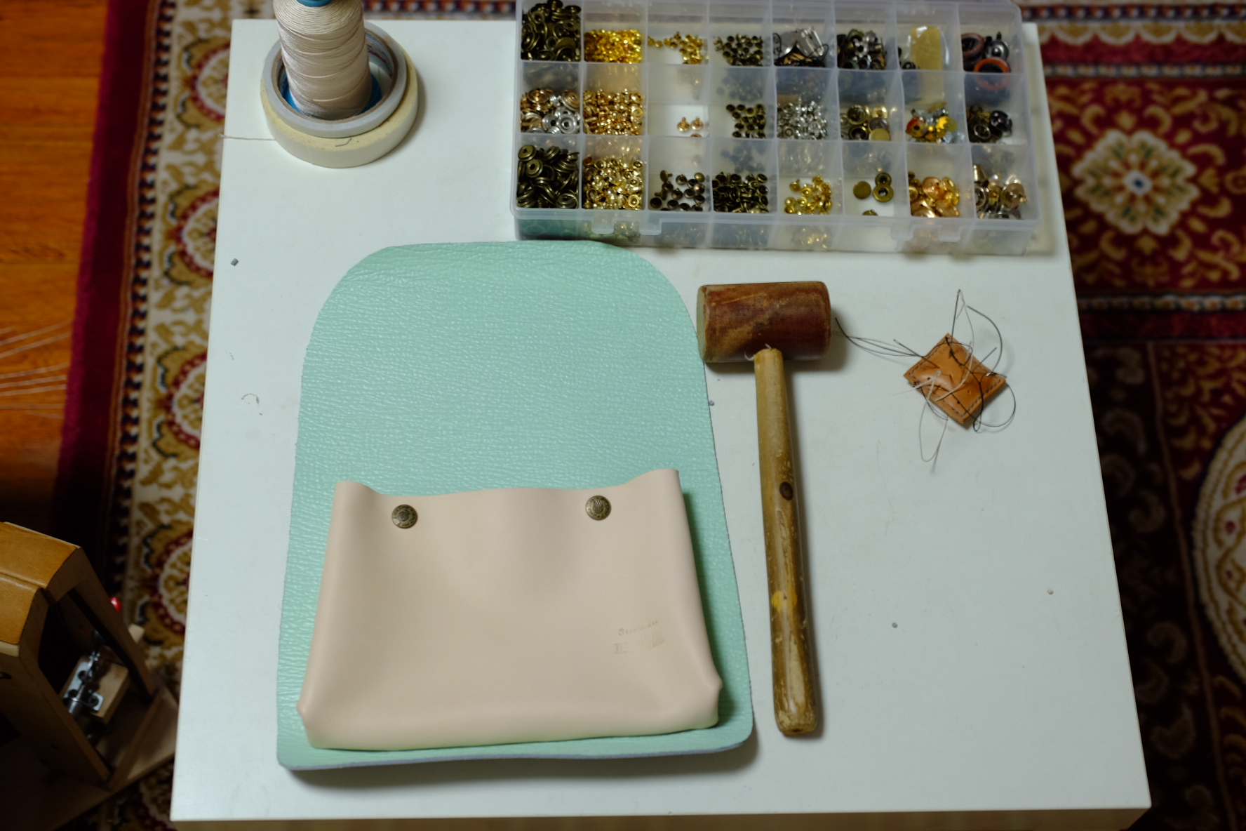 夏天又撞包了吧？来看看如何亲手制作一款双肩包