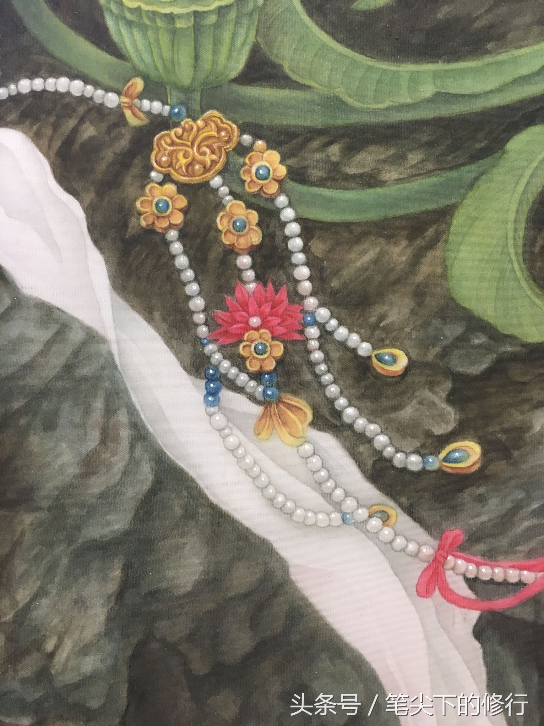 美到极致的菩萨｜听涛观瀑望水月，静思禅定得自在