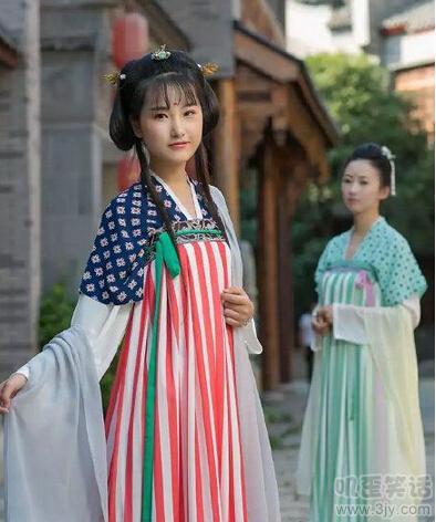 面试的时候面试官看简历,面试官没有看简历就要你面试