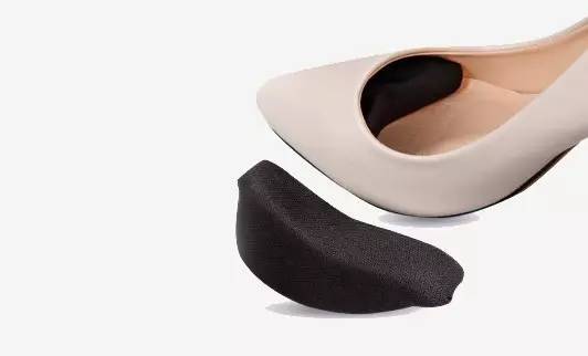 鞋子后跟老掉怎么办,鞋子大了老掉怎么搞