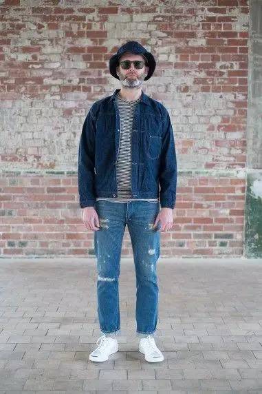 渔夫帽秋冬搭配街拍,夏季黑色渔夫帽女穿搭