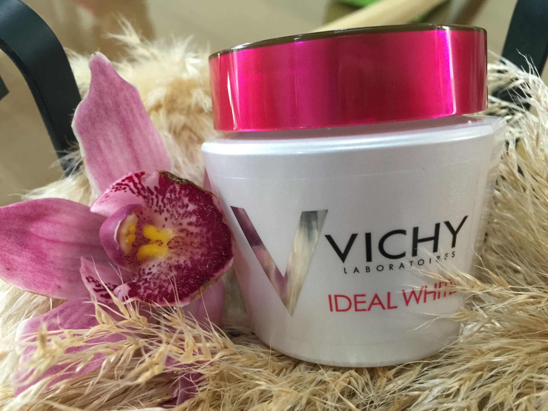 甜馨皮肤变白,甜馨肤色越来越白了