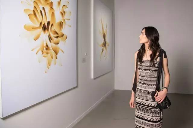 OK!FASHION｜用视觉和嗅觉跟Chanel漫步巴黎