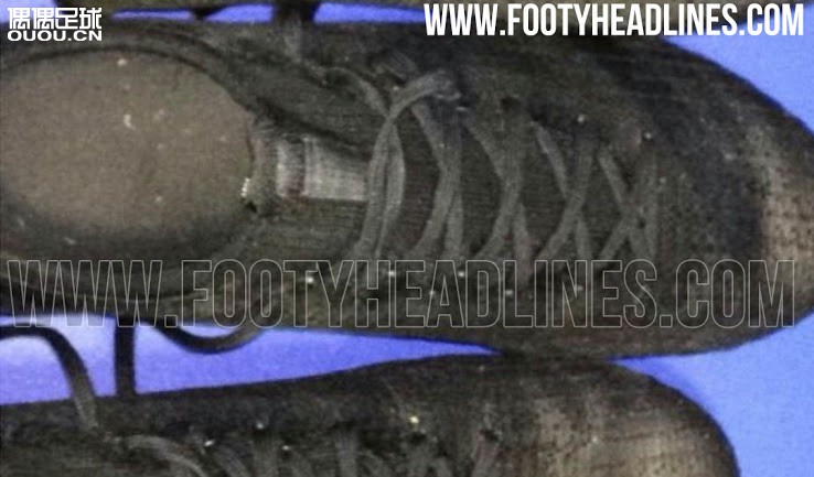 神秘黑科技鞋,阿迪达斯黑科技鞋