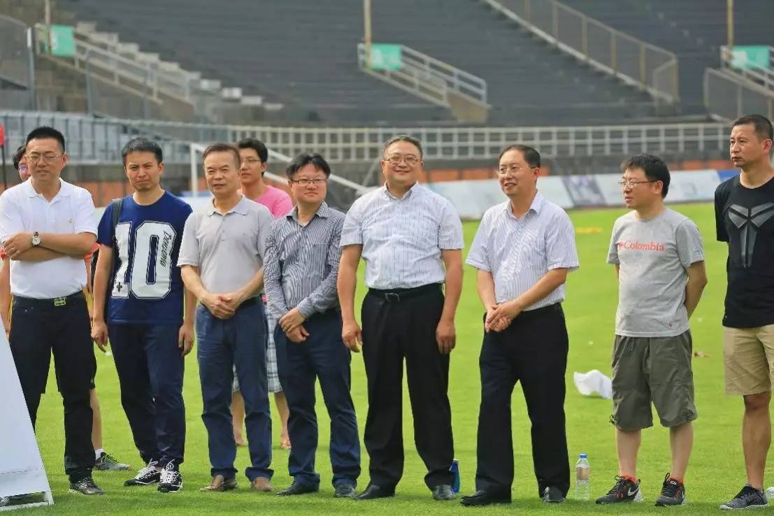 创新创业大赛完美落幕,杨浦龙头杯足球赛