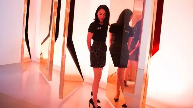 OK!FASHION｜用视觉和嗅觉跟Chanel漫步巴黎