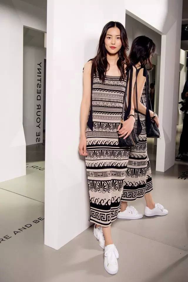 OK!FASHION｜用视觉和嗅觉跟Chanel漫步巴黎