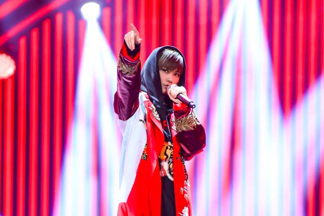 已经在时尚圈带了几波节奏GUCCI，又要抢先开网店了！