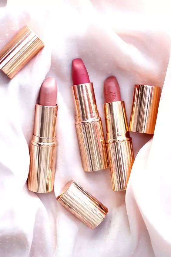 周一综合症？这些高颜值化妆品一扫你的沉闷心情！